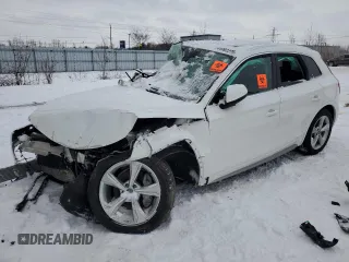 2020 Audi Q5 Premium Plus z VIN WA1BNAFY8L2061208, wystawiony jako Copart lot #44992275 z przebiegiem Nie podano mil oraz Szkoda całkowita • Salvage title. Historia ofert i sprzedaży dostępna na DreamBid. Obrazek 1.