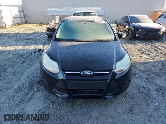 2014 Ford Focus SE with VIN 1FADP3F29EL243695, listed as a Copart auction lot 45609075 with 152,200 mi miles and Salvage Title. Bid and sale history available at carsss.com. Image 5.