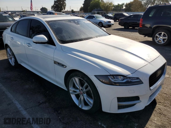 2016 Jaguar XF 35t R-Sport with VIN SAJBF4BV4GCY08546, listed as a Copart auction lot 85547364 with 83,549 mi miles and Clean Title. Bid and sale history available at carsss.com. Image 4.