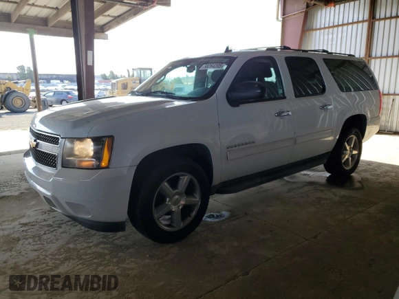 2010 Chevrolet Suburban LS z VIN 1GNUKHE37AR172317, wystawiony jako Copart lot #58264205 z przebiegiem 171 390 mil mil oraz Czysty tytuł • Clean title. Historia ofert i sprzedaży dostępna na DreamBid. Obrazek 1.