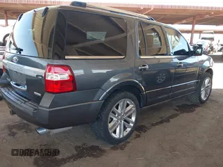 2017 Ford Expedition Platinum z VIN 1FMJU1MT5HEA25988, wystawiony jako IAAI lot #42577390 z przebiegiem 185 037 mil mil oraz . Historia ofert i sprzedaży dostępna na DreamBid. Obrazek 4.