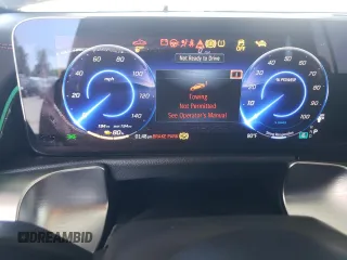 2024 Mercedes-Benz EQB 300 z VIN W1N9M0KB9RN089215, wystawiony jako Copart lot #56659835 z przebiegiem Nie podano mil oraz Szkoda całkowita • Salvage title. Historia ofert i sprzedaży dostępna na DreamBid. Obrazek 9.