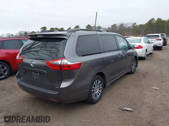 2020 Toyota Sienna XLE Auto Access Seat with VIN 5TDYZ3DC0LS024542, listed as a IAAI auction lot 41747243 with 57,831 mi miles and . Bid and sale history available at DreamBid. Image 4.