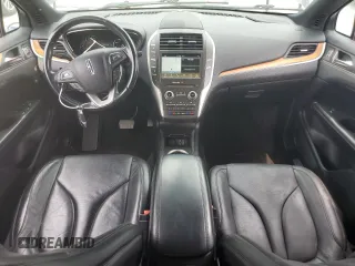 2016 Lincoln MKC Reserve with VIN 5LMTJ3DH2GUJ11088, listed as a Copart auction lot 60672155 with 55,779 mi miles and Clean title. Bid and sale history available at DreamBid. Image 8.