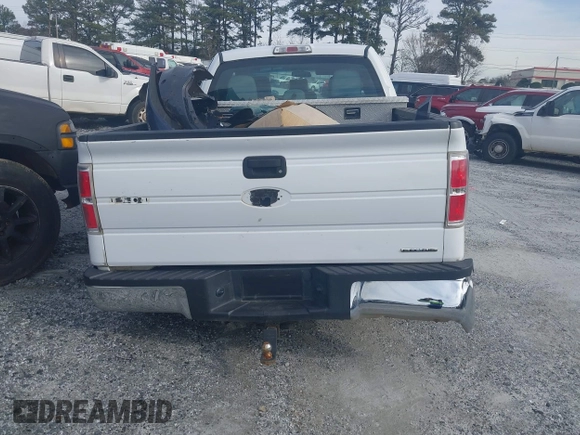 2014 Ford F-150 XL with VIN 1FTEX1CM5EKG08503, listed as a IAAI auction lot 41370072 with 286,117 mi miles and . Bid and sale history available at DreamBid. Image 16.