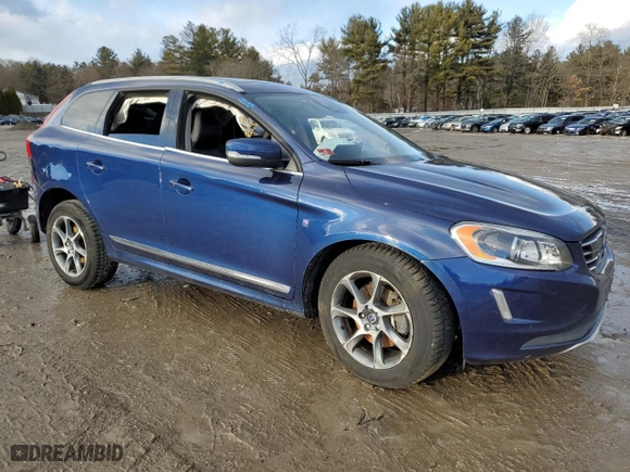 2015 Volvo XC60 T6 Platinum with VIN YV4902RVXF2705058, listed as a Copart auction lot 43627335 with 84,406 mi miles and Salvage Title. Bid and sale history available at carsss.com. Image 4.