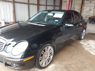 2008 Mercedes-Benz E 350 Luxury z VIN WDBUF56X68B250214, wystawiony jako IAAI lot #42203229 z przebiegiem 122 753 mil mil oraz . Historia ofert i sprzedaży dostępna na DreamBid. Obrazek 6.