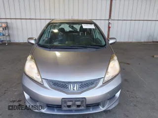 2010 Honda Fit Sport with VIN JHMGE8H4XAC021913, listed as a IAAI auction lot 42607154 with 193,529 mi miles and . Bid and sale history available at DreamBid. Image 12.