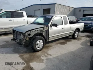 2000 Toyota Tacoma with VIN 4TAVL52N4YZ658734, listed as a Copart auction lot 58155865 with 141,259 mi miles and Salvage title. Bid and sale history available at DreamBid. Image 1.