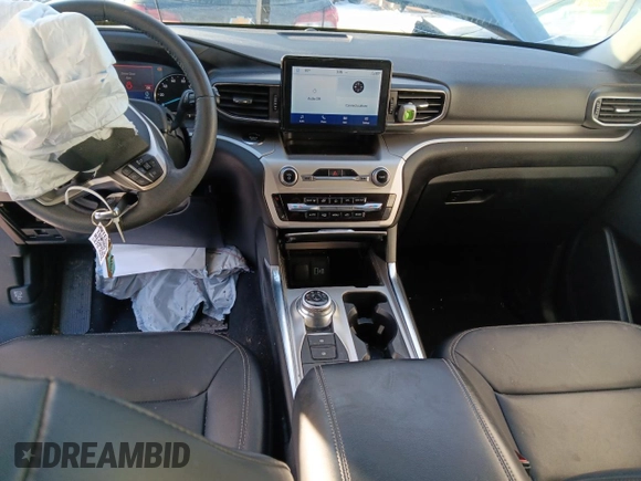 2022 Ford Explorer XLT with VIN 1FMSK8DH7NGA77833, listed as a Copart auction lot 47243225 with 15,512 mi miles and Salvage Title. Bid and sale history available at carsss.com. Image 8.