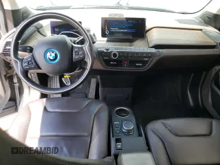 2017 BMW i3 with VIN WBY1Z8C3XHV893046, listed as a Copart auction lot 62834033 with 5,549 mi miles. Bid and sale history available at carsss.com. Image 8.