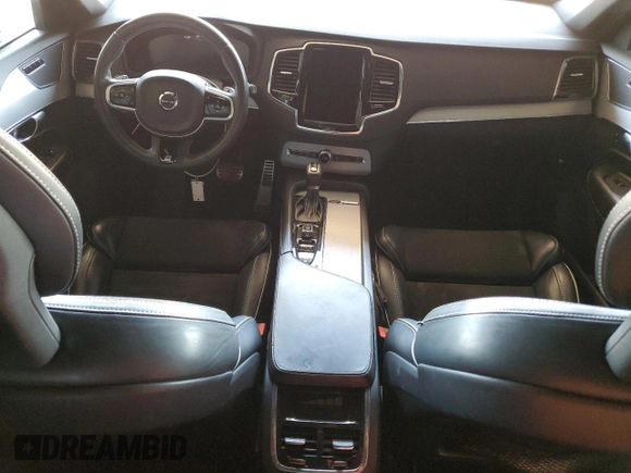2018 Volvo XC90 R-Design with VIN YV4A22PM3J1211768, listed as a Copart auction lot 61493843 with 60,616 mi miles. Bid and sale history available at carsss.com. Image 8.