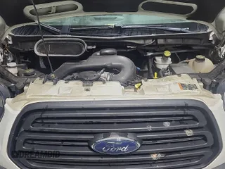 2019 Ford Transit with VIN 1FTYR2CM5KKA04040, listed as a IAAI auction lot 42715725 with 175,169 mi miles and . Bid and sale history available at DreamBid. Image 38.