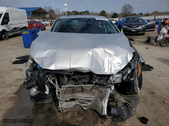 2020 Hyundai Elantra Value Edition with VIN 5NPD84LF8LH527227, listed as a Copart auction lot 45335055 with 81,400 mi miles and Salvage Title. Bid and sale history available at carsss.com. Image 5.