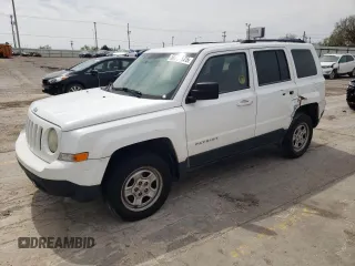 2014 Jeep Patriot Altitude with VIN 1C4NJPBA7ED642359, listed as a Copart auction lot 50761925 with 222,922 mi miles and Salvage Title. Bid and sale history available at carsss.com. Image 1.
