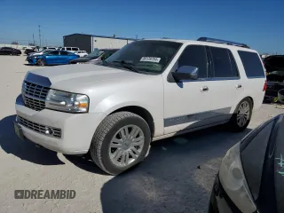 2013 Lincoln Navigator z VIN 5LMJJ2H58DEL03087, wystawiony jako Copart lot #86139794 z przebiegiem Nie podano mil oraz Czysty tytuł • Clean title. Historia ofert i sprzedaży dostępna na DreamBid. Obrazek 1.