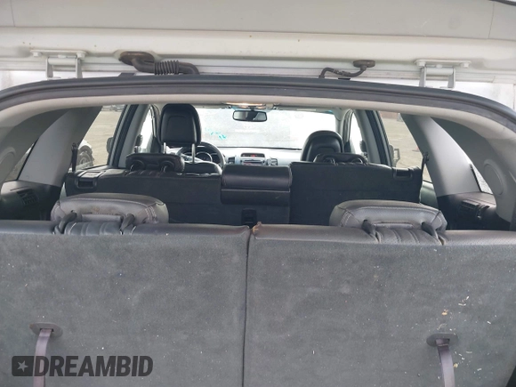 2013 Kia Sorento EX with VIN 5XYKU4A22DG413476, listed as a IAAI auction lot 41904366 with 225,827 mi miles and . Bid and sale history available at carsss.com. Image 8.