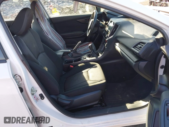 2017 Subaru Impreza z VIN 4S3GKAA62H1617133, wystawiony jako IAAI lot #41574625 z przebiegiem 84 225 mil mil oraz . Historia ofert i sprzedaży dostępna na DreamBid. Obrazek 5.