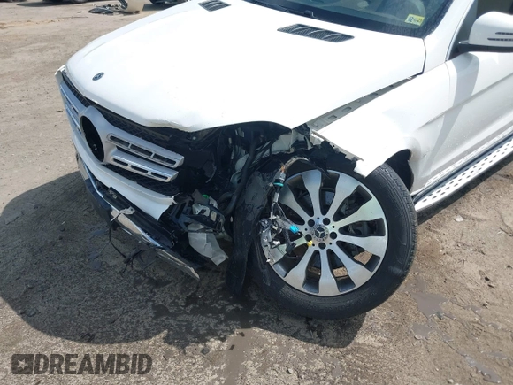 2019 Mercedes-Benz GLS with VIN 4JGDF6EE0KB232821, listed as a IAAI auction lot 42095895 with 62,532 mi miles. Bid and sale history available at carsss.com. Image 6.