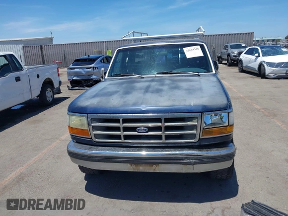 1993 Ford F-150 with VIN 1FTEX15Y2PKB24081, listed as a IAAI auction lot 42664318 with 396,178 mi miles and . Bid and sale history available at DreamBid. Image 12.