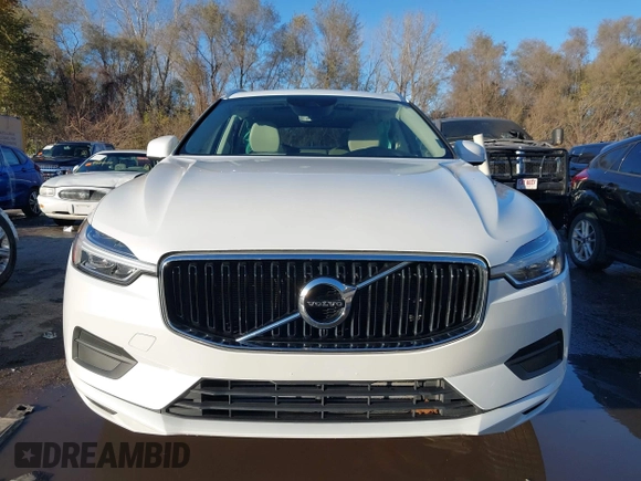 2019 Volvo XC60 Momentum with VIN LYV102RK8KB381803, listed as a IAAI auction lot 40925515 with 99,530 mi miles and . Bid and sale history available at DreamBid. Image 12.