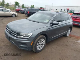 2018 Volkswagen Tiguan SEL with VIN 3VV2B7AX1JM166258, listed as a IAAI auction lot 42559513 with 36,246 mi miles and . Bid and sale history available at DreamBid. Image 17.