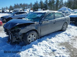 2005 Nissan Altima S z VIN 1N4AL11D75C956459, wystawiony jako IAAI lot #41595187 z przebiegiem Nie podano mil oraz . Historia ofert i sprzedaży dostępna na DreamBid. Obrazek 2.