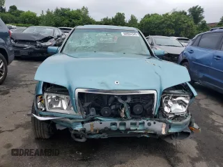 1994 Mercedes-Benz C 230/260/280/320 with VIN WDBHA28E8RF098148, listed as a Copart auction lot 60884345 with 238,600 mi miles and Salvage title. Bid and sale history available at DreamBid. Image 5.