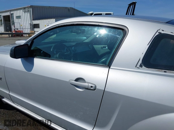 2007 Ford Mustang GT Deluxe with VIN 1ZVFT82HX75266798, listed as a IAAI auction lot 41889513 with 221,902 mi miles. Bid and sale history available at carsss.com. Image 14.