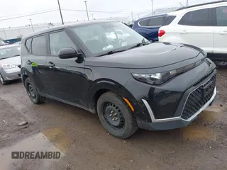 2023 Kia Soul LX with VIN KNDJ23AU4P7847042, listed as a IAAI auction lot 41918154 with 148,900 mi miles. Bid and sale history available at carsss.com. Image 1.