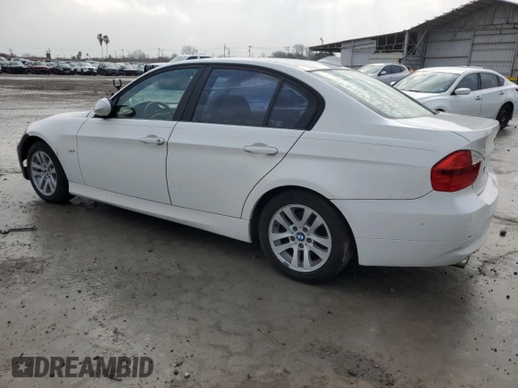 2006 BMW 3 Series 325i with VIN WBAVB13546KX43350, listed as a Copart auction lot 43431255 with 130,734 mi miles and Clean Title. Bid and sale history available at carsss.com. Image 2.