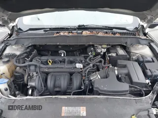 2016 Ford Fusion S with VIN 3FA6P0G78GR138247, listed as a IAAI auction lot 41570370 with 137,922 mi miles. Bid and sale history available at carsss.com. Image 10.