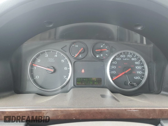 2007 Ford Five Hundred SEL z VIN 1FAFP24107G105360, wystawiony jako Copart lot #54726665 z przebiegiem 211 196 mil mil oraz Szkody całkowita. Historia ofert i sprzedaży dostępna na DreamBid. Obrazek 9.