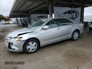 2008 Toyota Camry LE z VIN 4T1BE46K68U237263, wystawiony jako Copart lot #57524405 z przebiegiem 96 922 mil mil oraz Szkoda całkowita • Salvage title. Historia ofert i sprzedaży dostępna na DreamBid. Obrazek 1.