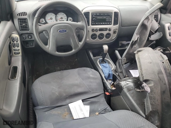 2006 Ford Escape XLT with VIN 1FMYU03166KD26308, listed as a Copart auction lot 48361895 with 0 mi miles and Salvage Title. Bid and sale history available at carsss.com. Image 8.