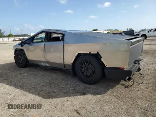 2024 Tesla Cybertruck Cyberbeast z VIN 7G2CEHEE5RA000103, wystawiony jako Copart lot #78871284 z przebiegiem Nie podano mil oraz Tytuł czysty. Historia ofert i sprzedaży dostępna na DreamBid. Obrazek 2.