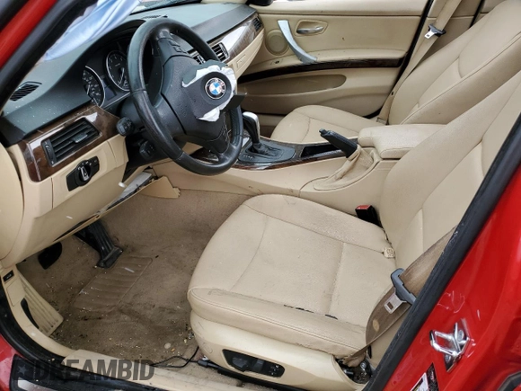 2009 BMW 3 Series 328i z VIN WBAPH77559NM28502, wystawiony jako Copart lot #51793505 z przebiegiem Nie podano mil oraz Szkoda całkowita • Salvage title. Historia ofert i sprzedaży dostępna na DreamBid. Obrazek 7.