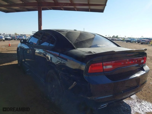 2012 Dodge Charger SE with VIN 2C3CDXBG0CH117487, listed as a IAAI auction lot 41640710 with 183,541 mi miles. Bid and sale history available at carsss.com. Image 3.