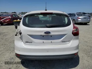 2014 Ford Focus Titanium with VIN 1FADP3N2XEL423320, listed as a Copart auction lot 58709875 with 93,011 mi miles and Salvage title. Bid and sale history available at DreamBid. Image 6.