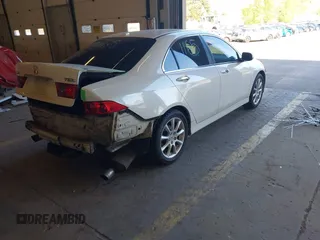 2006 Acura TSX Navi with VIN JH4CL96996C011003, listed as a IAAI auction lot 42021469 with 227,473 mi miles and . Bid and sale history available at DreamBid. Image 4.