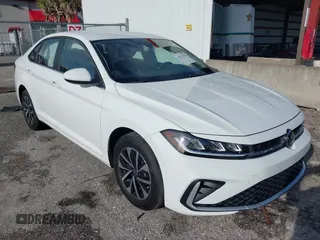 2025 Volkswagen Jetta S with VIN 3VW5X7BU1SM058478, listed as a IAAI auction lot 42471593 with 12,724 mi miles and . Bid and sale history available at DreamBid. Image 1.