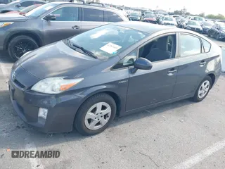 2011 Toyota Prius I with VIN JTDKN3DU2B0279835, listed as a IAAI auction lot 42261649 with 201,749 mi miles and . Bid and sale history available at DreamBid. Image 17.