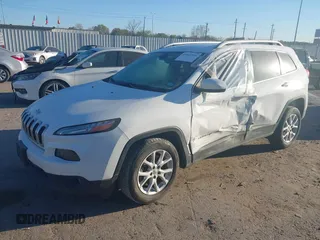 2018 Jeep Cherokee Latitude Plus with VIN 1C4PJLLB1JD590634, listed as a IAAI auction lot 41801859 with 89,457 mi miles. Bid and sale history available at carsss.com. Image 17.