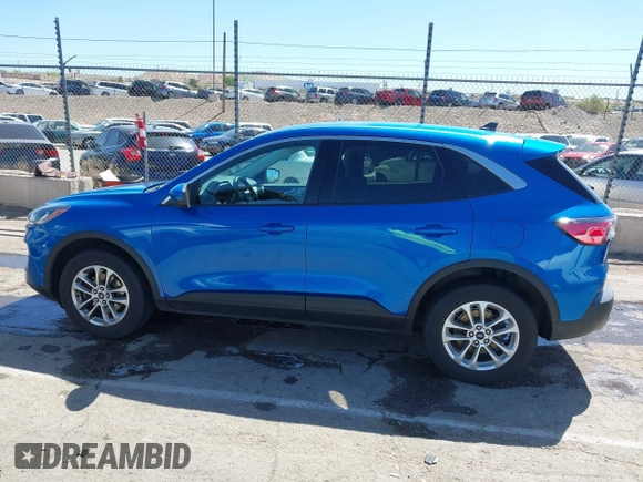 2021 Ford Escape SE with VIN 1FMCU9G6XMUA81082, listed as a IAAI auction lot 42056323 with 83,904 mi miles. Bid and sale history available at carsss.com. Image 14.