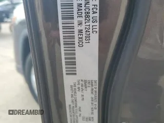 2020 Jeep Compass Latitude z VIN 3C4NJCBB2LT247031, wystawiony jako Copart lot #54294465 z przebiegiem 60 697 mil mil oraz Szkoda całkowita • Salvage title. Historia ofert i sprzedaży dostępna na DreamBid. Obrazek 12.