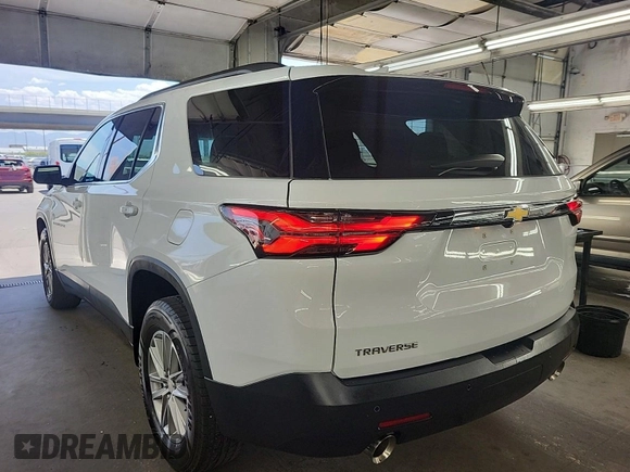 2022 Chevrolet Traverse LT Cloth with VIN 1GNERGKW4NJ158307, listed as a IAAI auction lot 42708260 with 60,990 mi miles and . Bid and sale history available at DreamBid. Image 2.