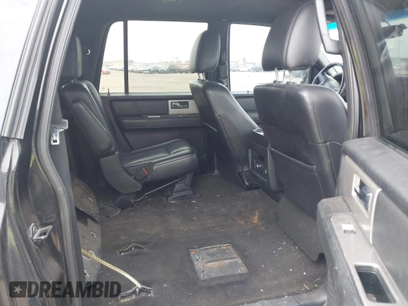 2015 Ford Expedition EL XLT with VIN 1FMJK1HT8FEF26502, listed as a IAAI auction lot 41613404 with 177,021 mi miles. Bid and sale history available at carsss.com. Image 8.