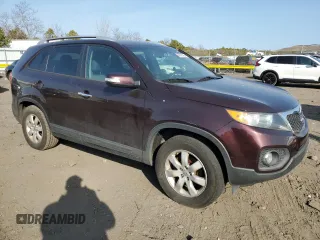 2013 Kia Sorento LX with VIN 5XYKT4A24DG387790, listed as a Copart auction lot 48823965 with 169,915 mi miles and Clean Title. Bid and sale history available at carsss.com. Image 4.