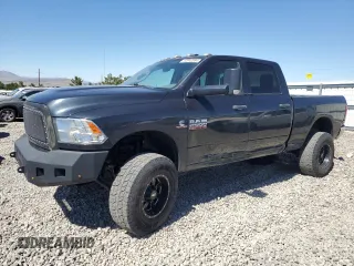 2016 Ram 2500 Tradesman with VIN 3C6UR5CL0GG369559, listed as a Copart auction lot 60942864 with 151,402 mi miles and Salvage title. Bid and sale history available at DreamBid. Image 1.
