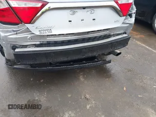 2017 Toyota Camry XLE with VIN 4T1BF1FK5HU371774, listed as a IAAI auction lot 41521132 with 102,582 mi miles. Bid and sale history available at carsss.com. Image 6.
